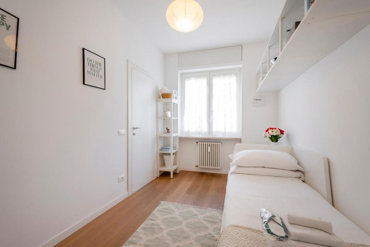 Ferrucci, 10 - Elegante Oasi Urbana A Milano Leilighet Eksteriør bilde